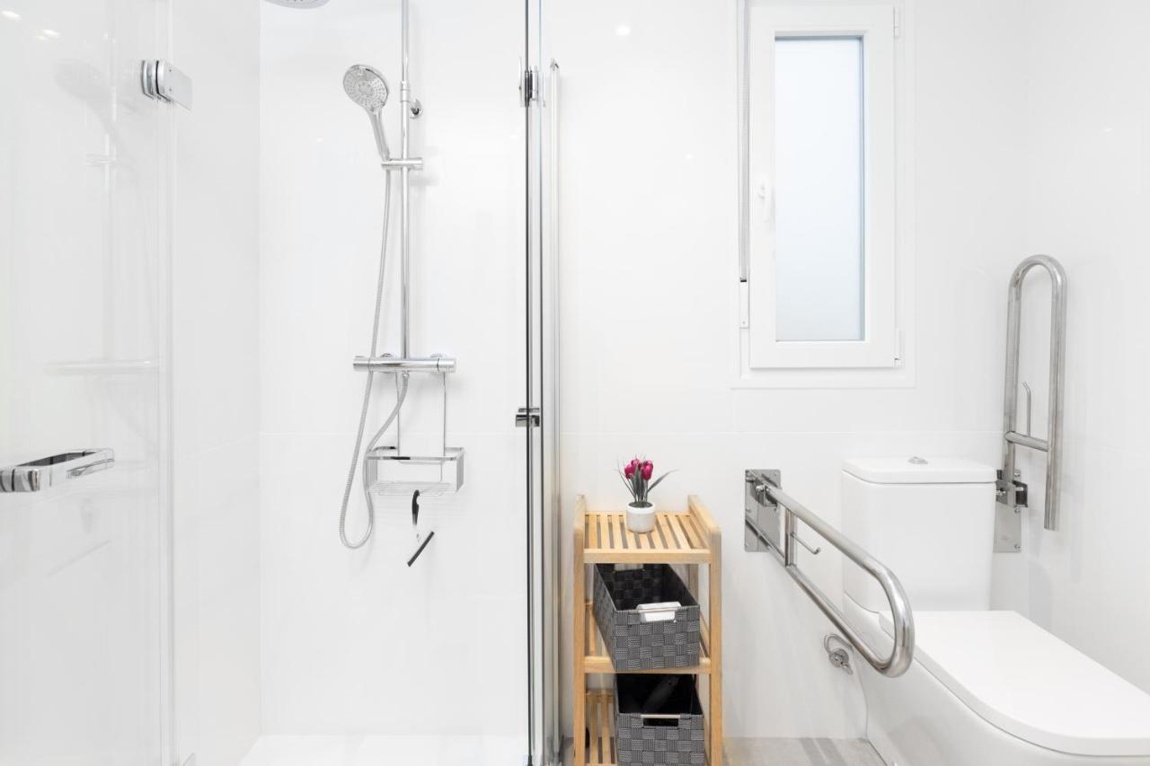 Santa Marina Apartamentuak 扎鲁亚斯 外观 照片